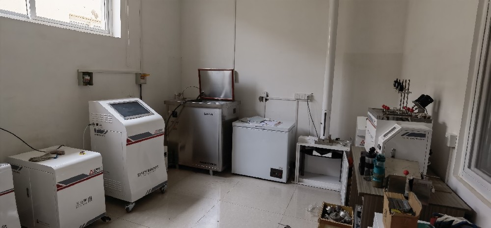 管材落锤冲击试验机安装图